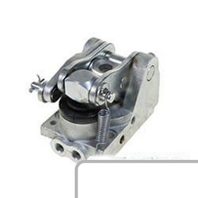 Cylinder Hamulcowy 04435739 - Intertraktor