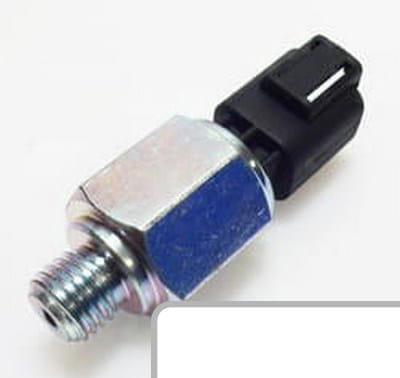Czujnik ciśnienia oleju 2848A071 - Intertraktor