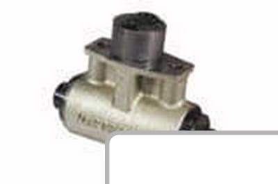 Cylinderek hamulcowy 3901455M91 - Intertraktor
