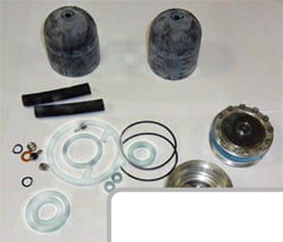 Zestaw naprawczy pompy 81878431 - Intertraktor