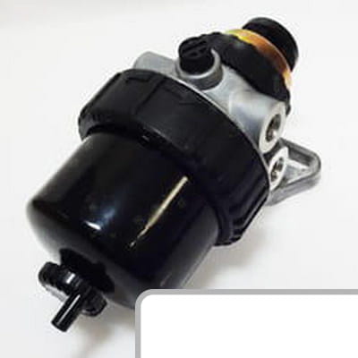 Filtr paliwa z obudową RE67225 - Intertraktor
