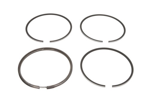 Zestaw pierścieni tłoka 800016310000 - Intertraktor