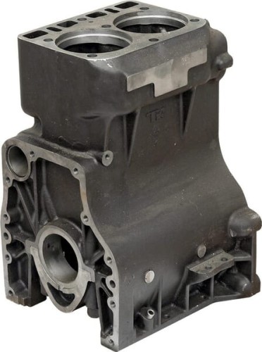 Blok cylindrowy silnika, pasuje do C-330 26900042012061 - Intertraktor