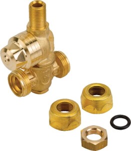 Mosiężny uchwyt dyszy M65 z 2 przyłączami i zabezpieczeniem przed skraplaniem 656271