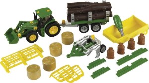 John Deere z zestawem przyczep KL3907
