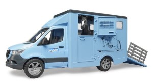Samochód do przewozu zwierząt MB Sprinter z 1 koniem U02674