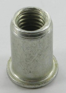 Tuleja gwintowana M8 F02250683R