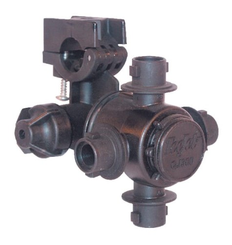 Uchwyt dyszy 4 przyłącza dyszy QJ364C34NYB - Intertraktor