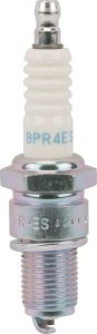Świeca zapłonowa M805853