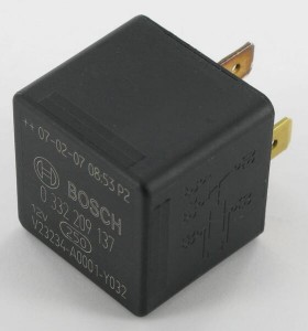 Relay without diode Case 1983394C2