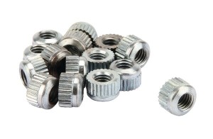 Nakrętka wciskana głowicy noża (15) 1094105