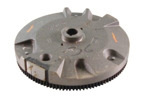 Koło zamachowe 84004658