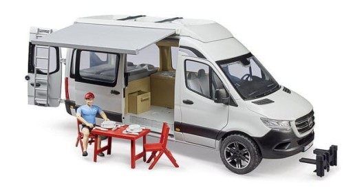 Samochód MB Sprinter Camper z kierowcą U02672 - Intertraktor