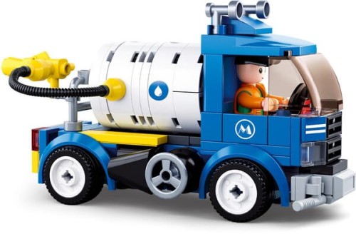 Samochód do mycia ulic Sluban M38B0781C - Intertraktor