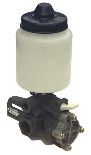 Pompa środka przeciw zamarzaniu 9320021010 - Intertraktor