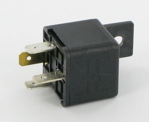 Przekaźnik 12 V ET25811