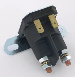Przełącznik elektromagnetyczny FGP456318