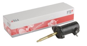Pompka sprzęgła KN3896B1