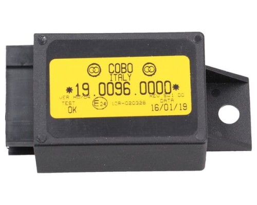 Przerywacz kierunkowskazu 8-18V 1900960000 - Intertraktor