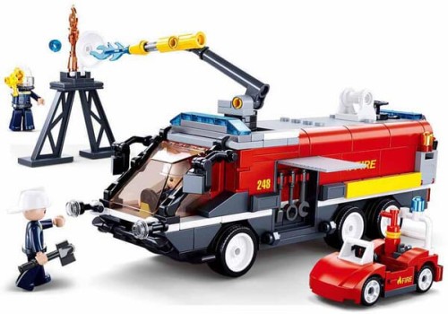 Pojazd lotniskowej straży pożarnej M38B0808 - Intertraktor