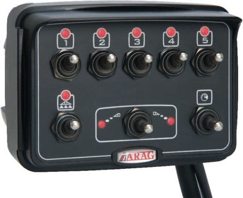 Skrzynka sterownicza opryskiwacza 7 sekcyjnego 46695733 - Intertraktor