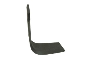 Nóż do glebogryzarki Kwadrat prawa strona 65x7mm Wysokość: 185mm. odległość pomiedzy otworami: 35mm. Otwór Ø: 14.5mm. Zastępuje Krone Zastępuje: 035268 S.77554