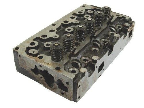 Głowica silnika (kompletna) S.40304 - Intertraktor