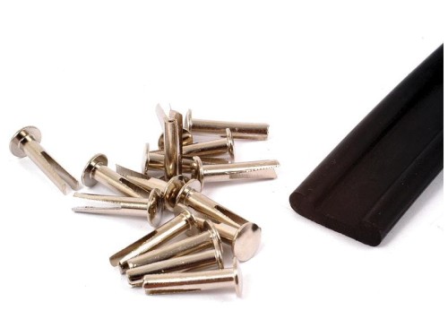 Zestaw gumy i nitów do maski S.67917 - Intertraktor